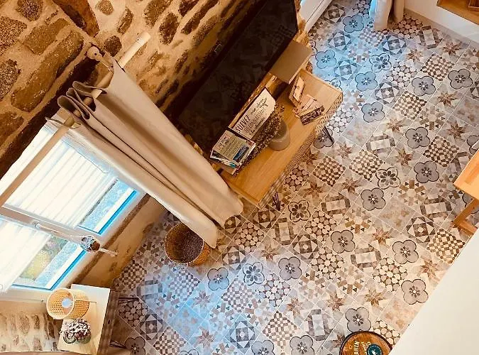 « le Patio » 3* Montfarville